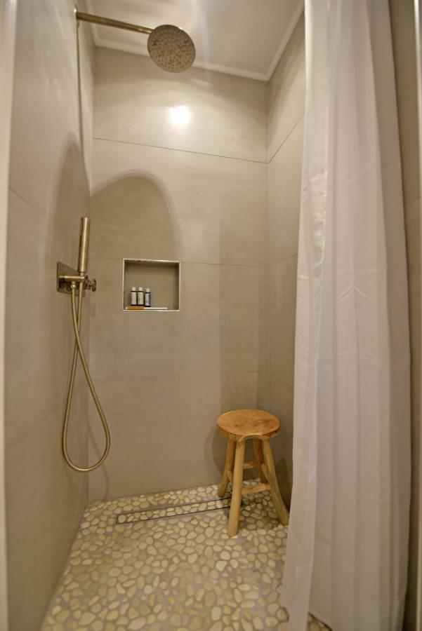 Estia Hydra Hotel Luaran gambar